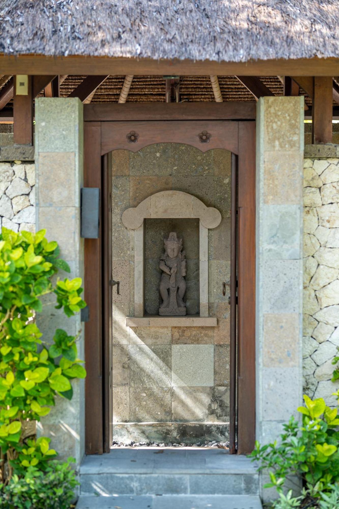 Jimbaran Puri, A Belmond Hotel, Bali Exterior foto